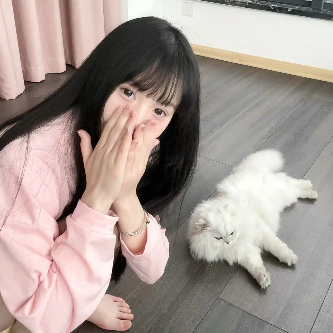 疑神疑鬼的小猪